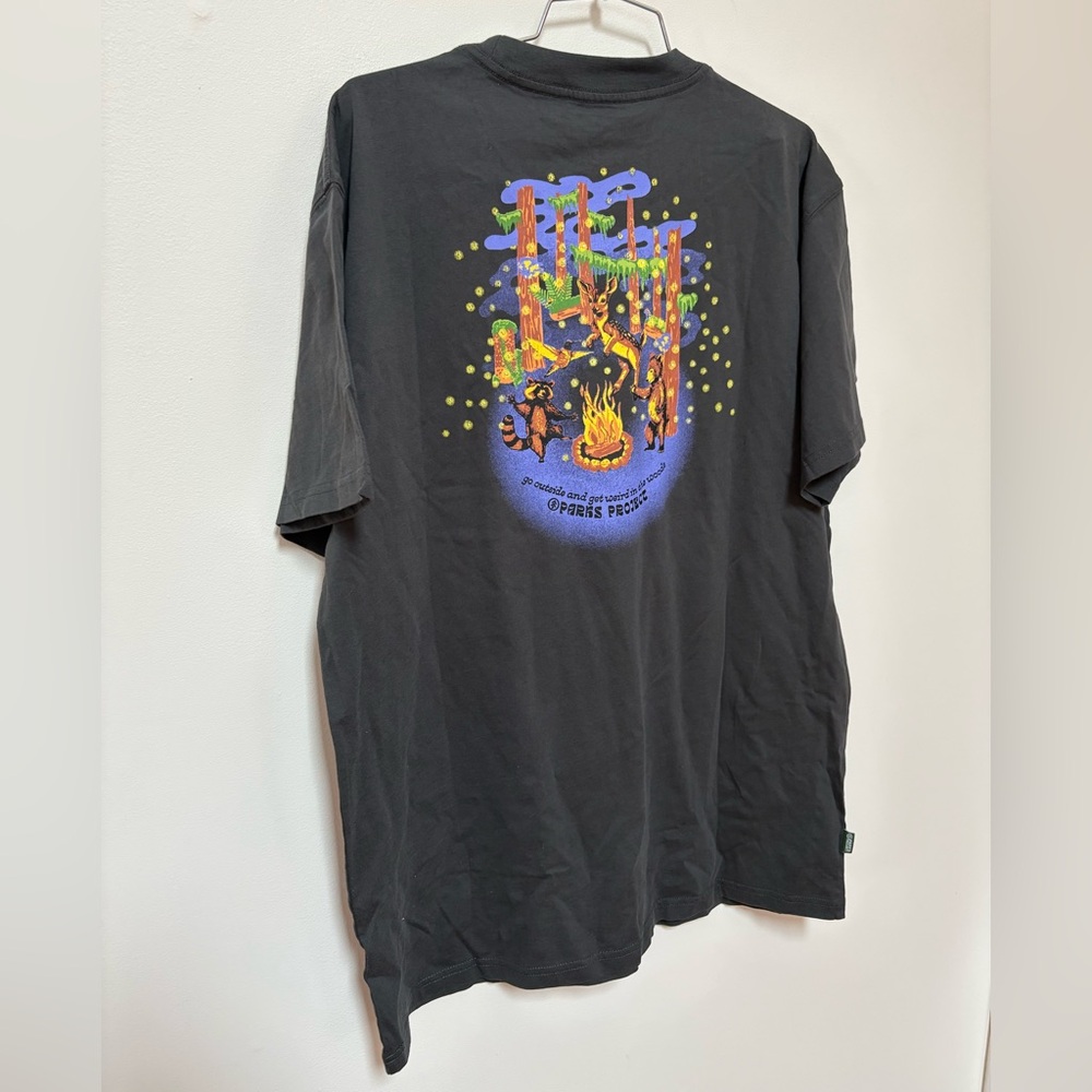 NWOT Urban Outfitters Parks Project Weird In The Woods Graphic Tee Size Large - Picture 11 of 13